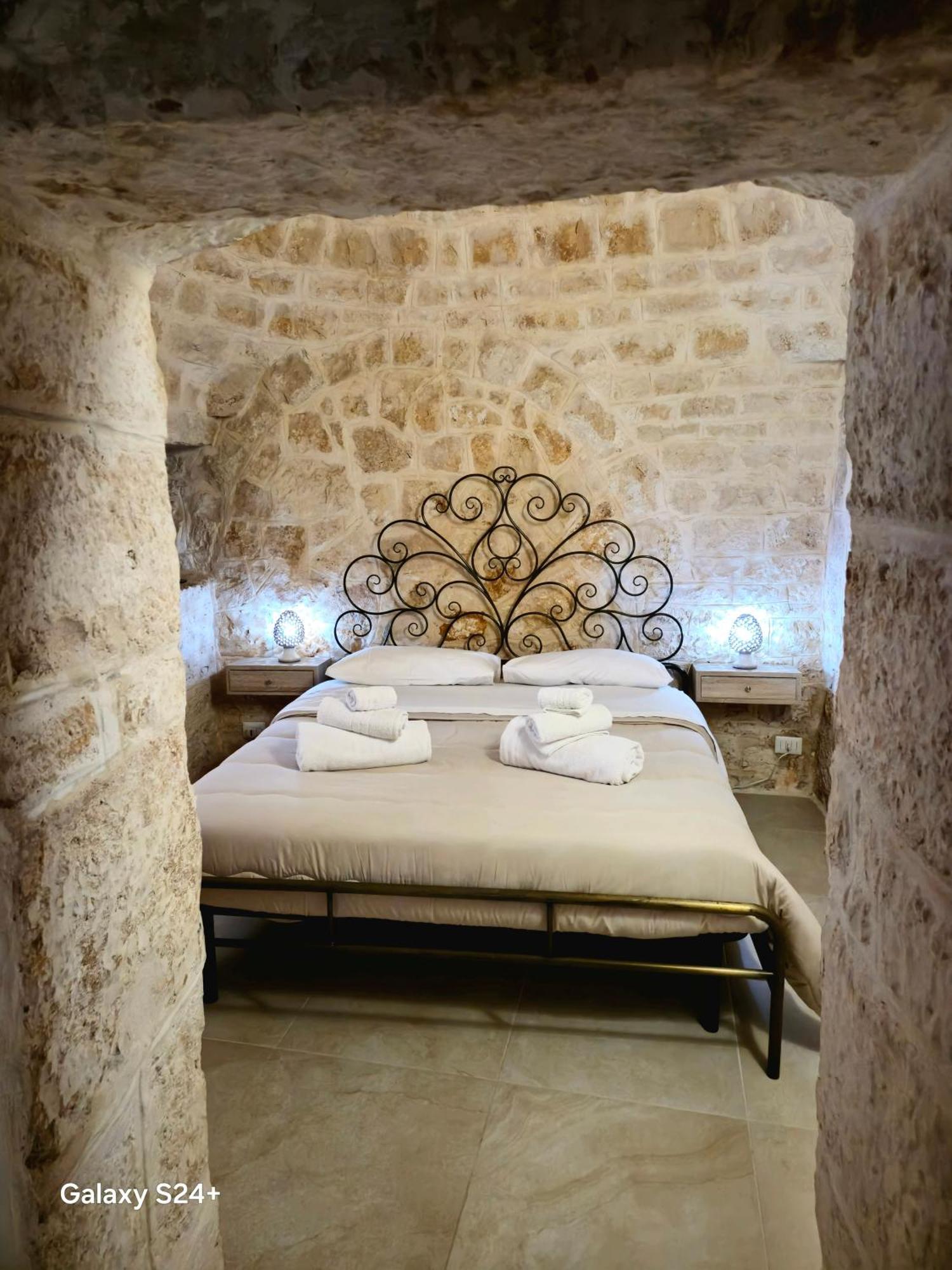 マルティナ・フランカ I Trulli Dei Nonni Evelinヴィラ エクステリア 写真